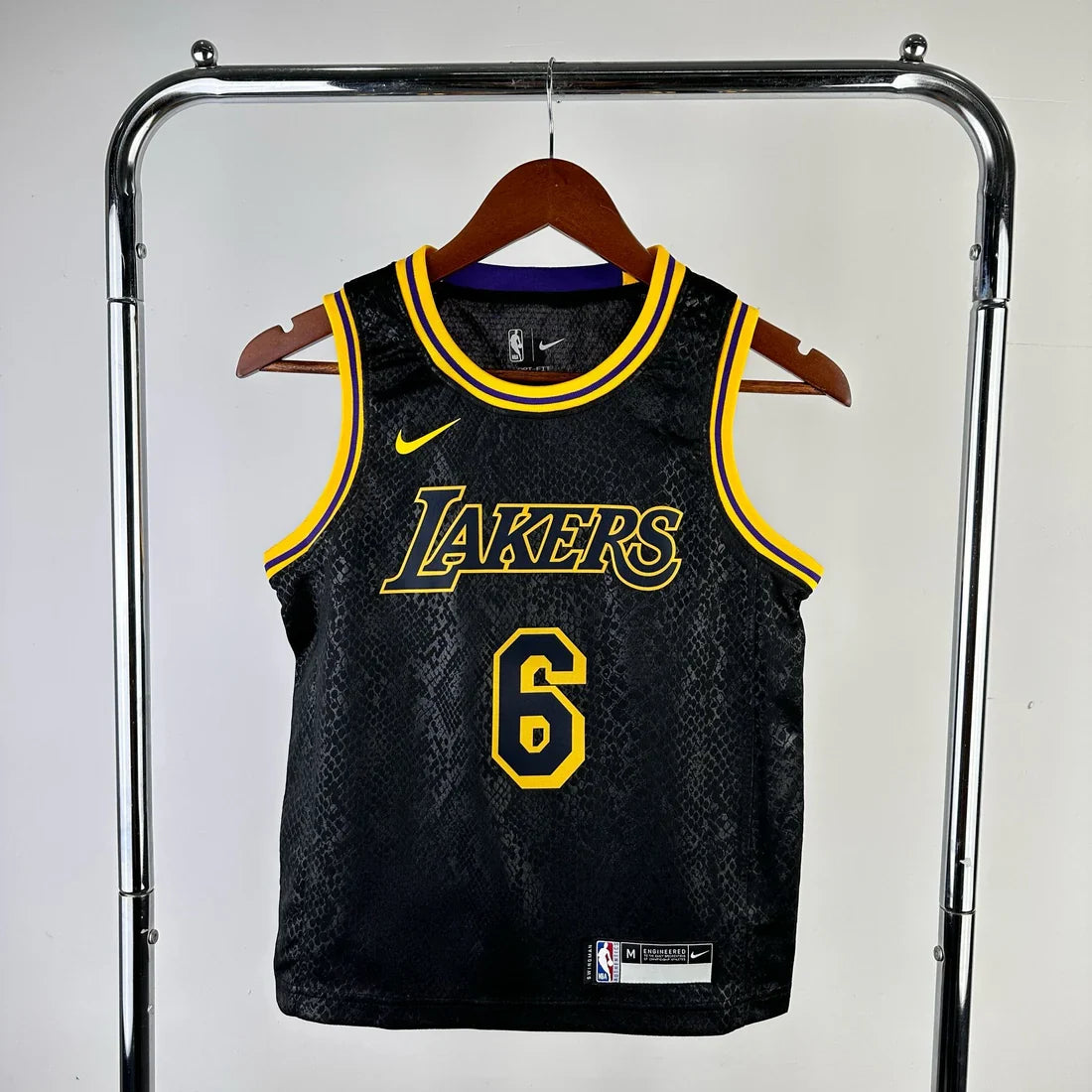 NBA לברון ג׳יימס שחורה בלוס אנג׳לס לייקרס