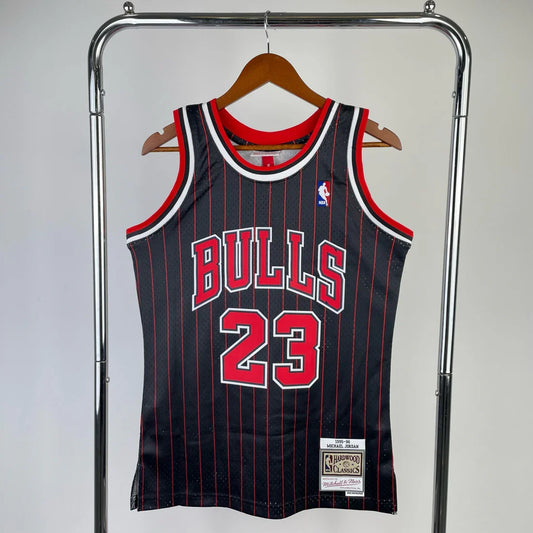 גופיית NBA מייקל ג׳ורדן שחורה בשיקגו בולס